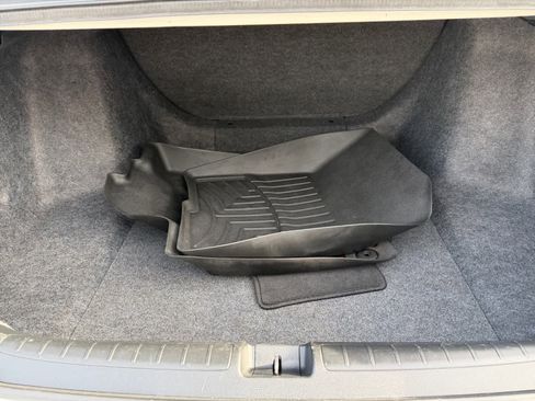 Used 2020 Honda Accord LX image 11