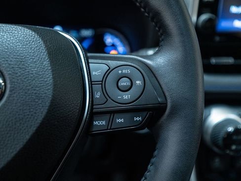 Certified 2022 Toyota RAV4 XSE image 19