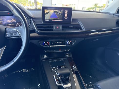 Used 2018 Audi Q5 2.0T Premium Plus w/ Premium Plus Package AWD/4WD image 29