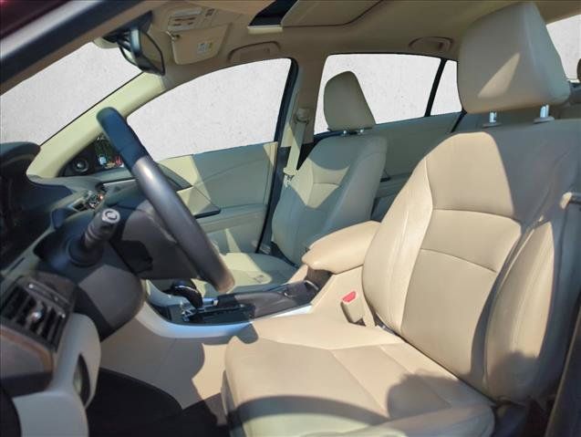 Used 2015 Honda Accord EX-L image 22