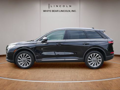 Used 2024 Lincoln Corsair Reserve FWD image 8
