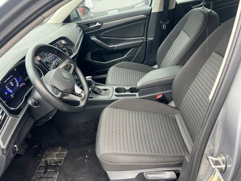 Used 2024 Volkswagen Jetta S image 43