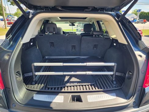 Used 2019 Cadillac XT5 Luxury AWD/4WD image 6
