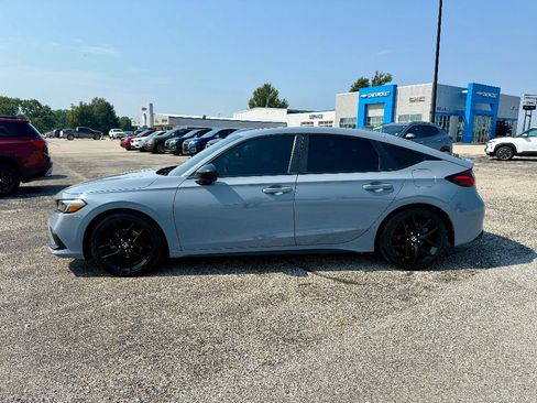 Used 2022 Honda Civic Sport image 1