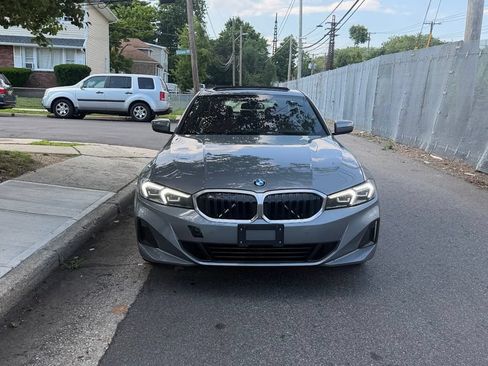 Used 2026 BMW 330i Sedan RWD image 3