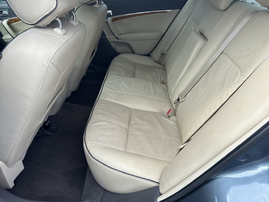 Used 2012 Lincoln MKZ FWD image 26