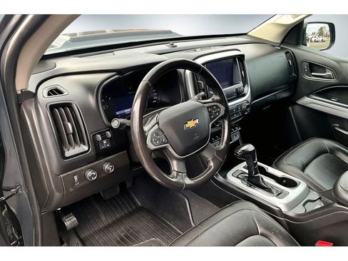 Used 2020 Chevrolet Colorado ZR2 image 16