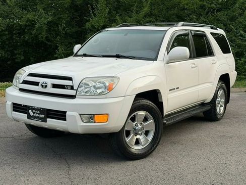 Used 2005 Toyota 4Runner Limited AWD/4WD image 1