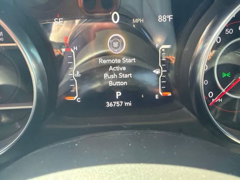 Used 2021 Jeep Gladiator Mojave w/ LED Lighting Group AWD/4WD image 6