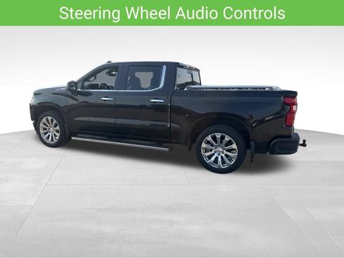 Used 2019 Chevrolet Silverado 1500 High Country w/ Technology Package AWD/4WD image 8