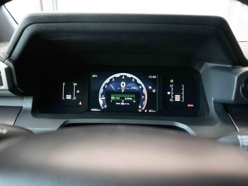 Used 2024 Toyota Tacoma SR5 image 16