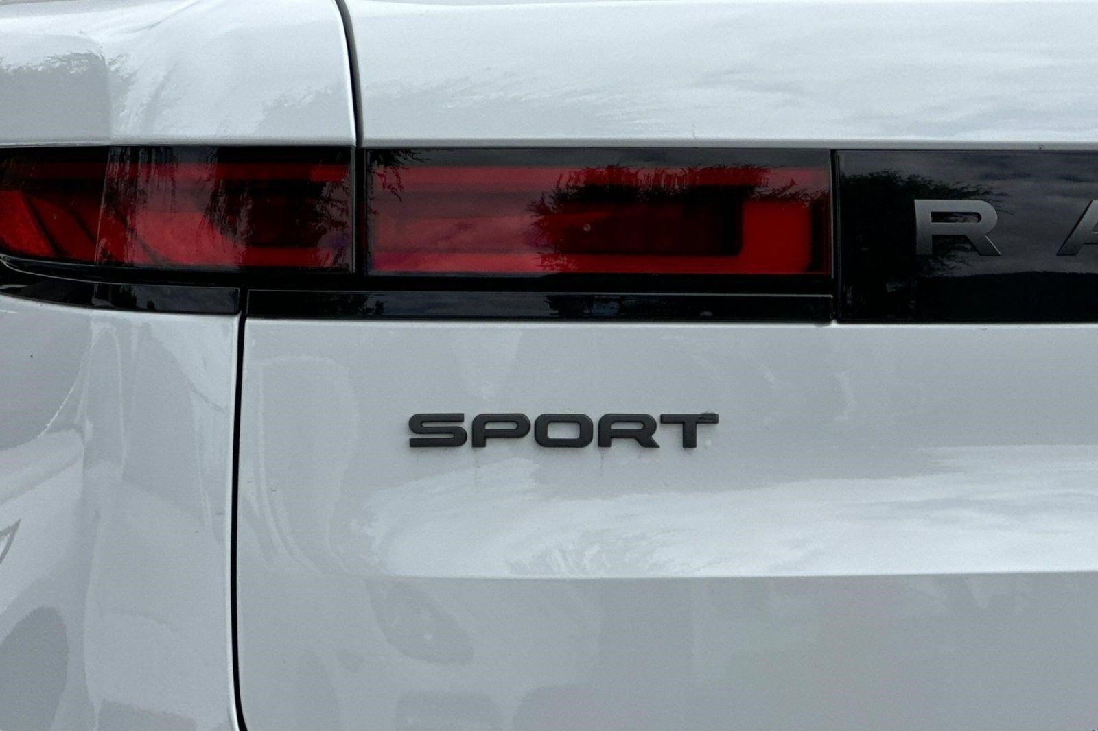 New 2026 Land Rover Range Rover Sport Dynamic SE AWD/4WD image 48