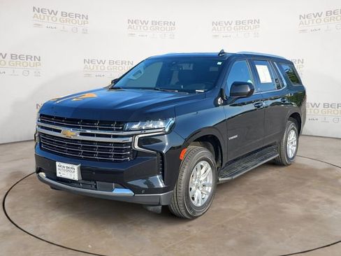 Used 2022 Chevrolet Tahoe LT AWD/4WD image 1