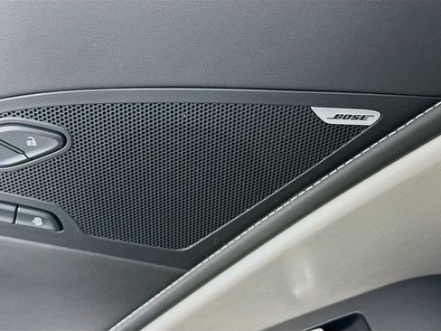 Used 2015 Chevrolet Corvette Stingray Convertible w/ 3LT Preferred Equipment Group image 20