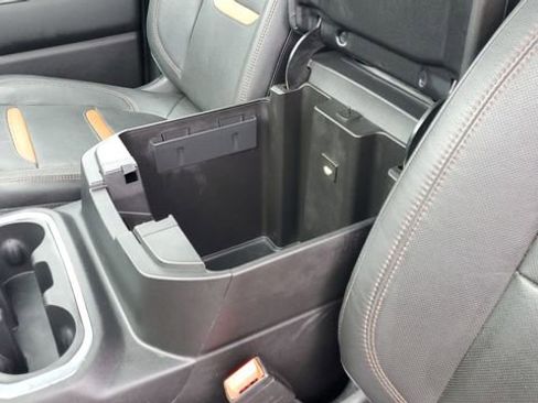 Used 2020 GMC Sierra 1500 AT4 w/ AT4 Premium Package image 21