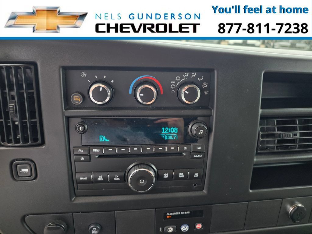 Used 2014 Chevrolet Express 1500 LT w/ LT Preferred Equipment Group AWD/4WD image 19