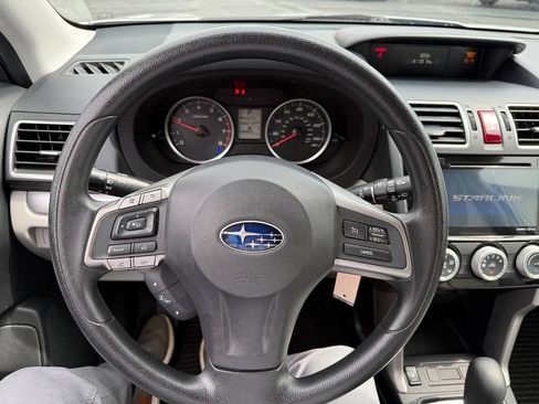 Used 2016 Subaru Forester 2.5i Premium w/ Protection Package #1 AWD/4WD image 90