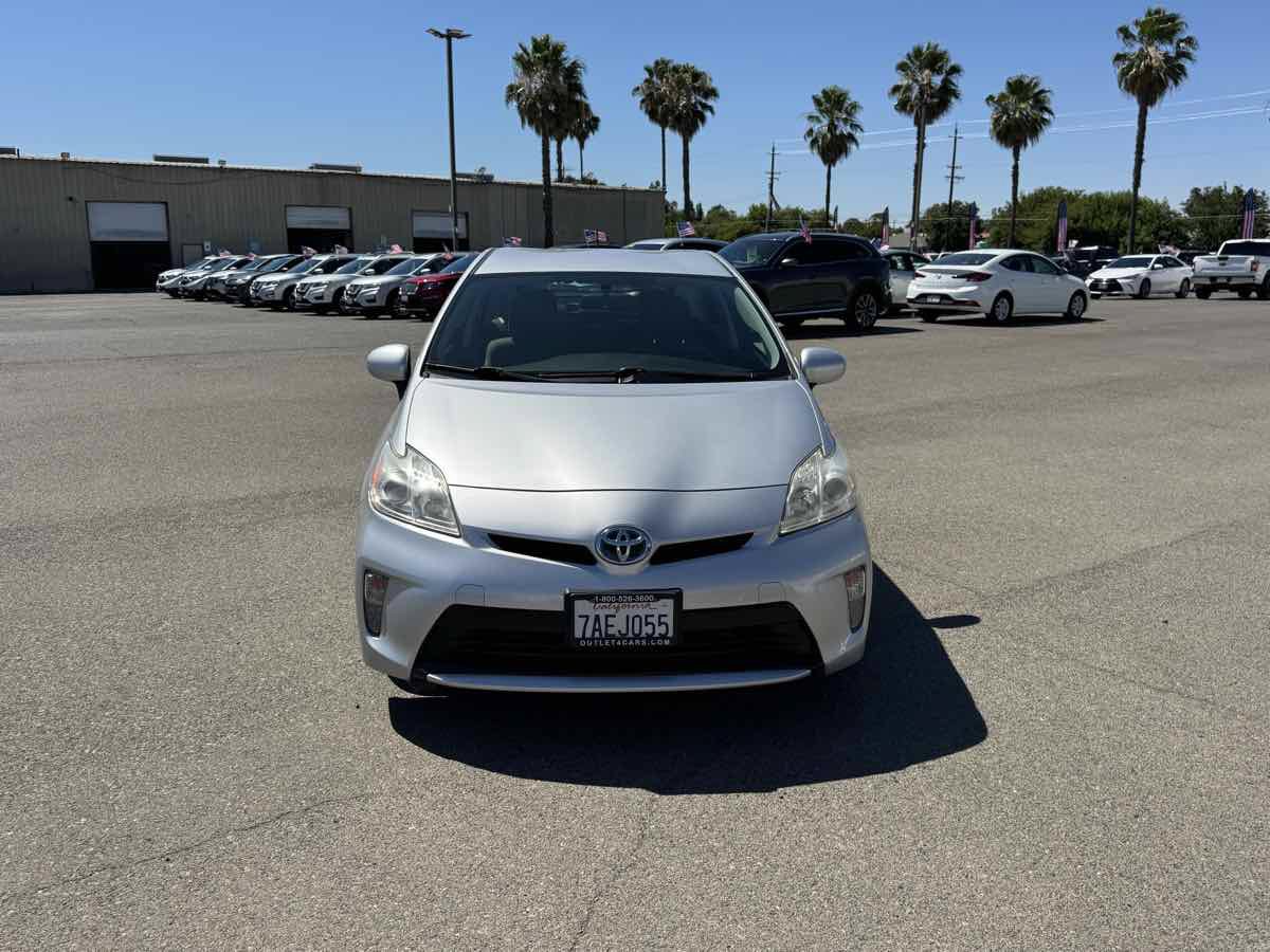 Used 2013 Toyota Prius Two FWD image 4