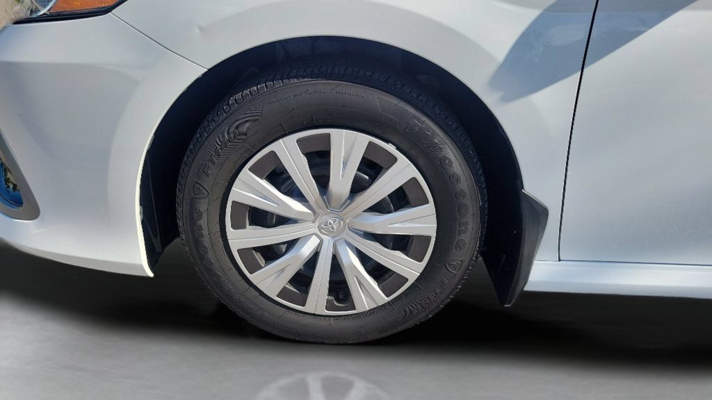 Certified 2023 Toyota Camry LE w/ Audio Upgrade Package FWD image 27
