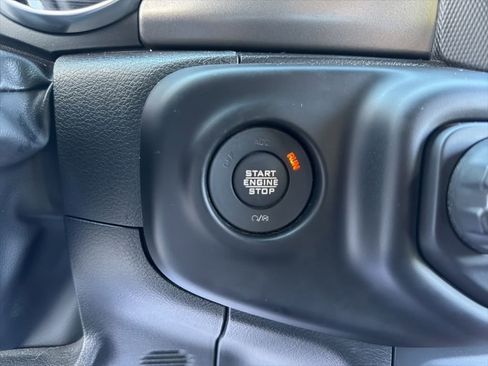 Used 2023 Jeep Wrangler Unlimited w/ Cold Weather Group AWD/4WD image 30