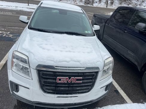 Used 2017 GMC Terrain SLE image 7