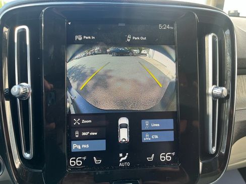 Used 2021 Volvo XC40 T5 Inscription AWD/4WD image 11