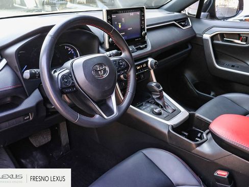 Used 2022 Toyota RAV4 XSE image 19