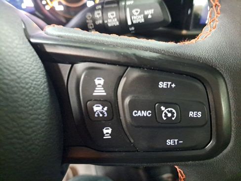 Used 2024 Jeep Wrangler Unlimited Rubicon w/ XTREMEE 35" Tire Package image 26