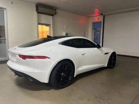 Used 2017 Jaguar F-TYPE Coupe RWD image 4
