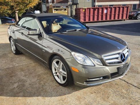 Used 2012 Mercedes-Benz E 350 Cabriolet image 2
