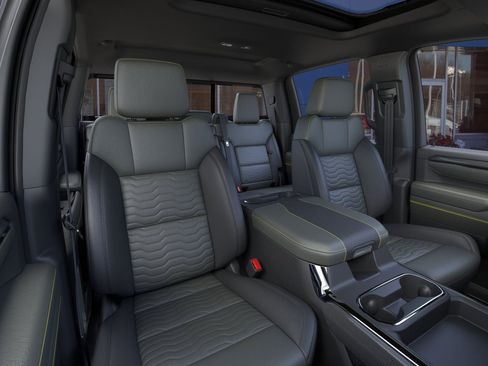 New 2026 Chevrolet Silverado 2500 ZR2 image 16