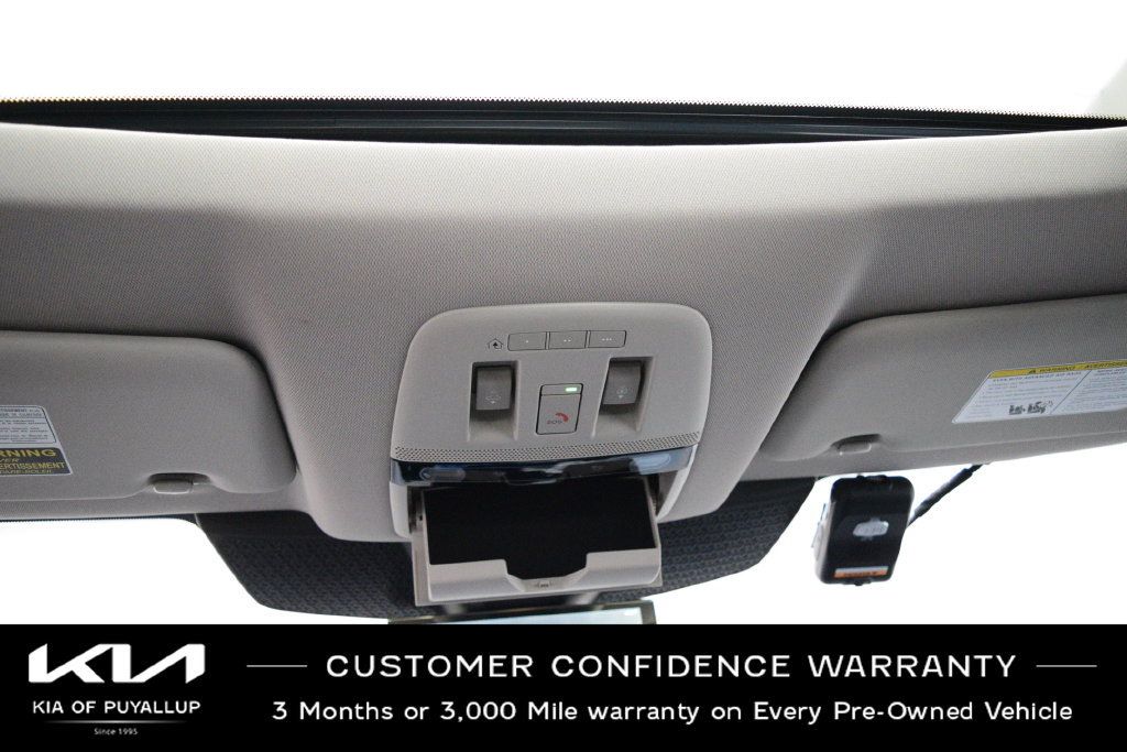 Used 2023 Nissan Ariya AWD/4WD image 26