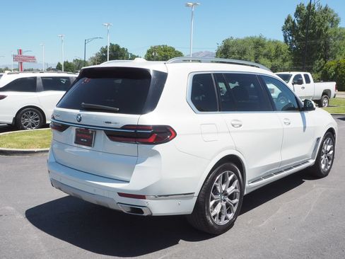 Used 2026 BMW X7 xDrive40i AWD/4WD image 7