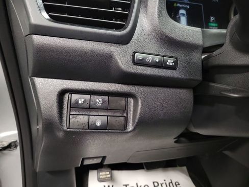 Used 2022 Nissan Leaf S image 19