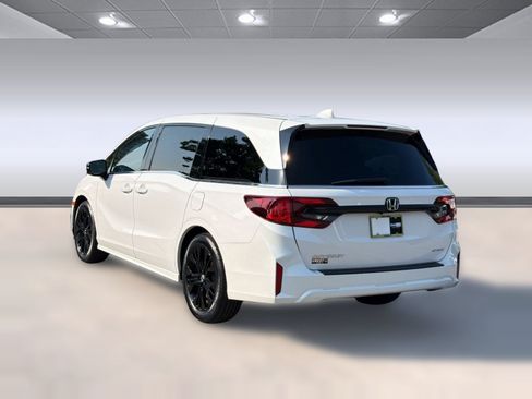 Used 2025 Honda Odyssey Sport-L image 3