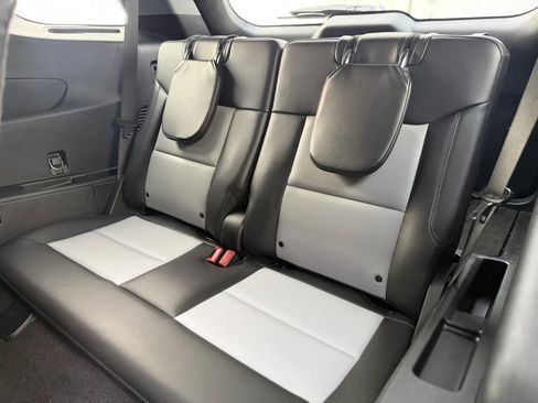 Used 2023 Ford Explorer XLT w/ Equipment Group 202A image 17