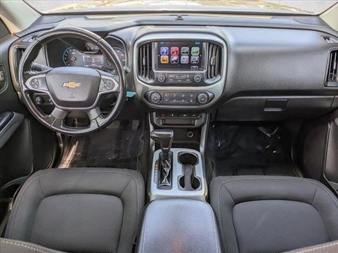 Used 2018 Chevrolet Colorado LT w/ LT Convenience Package AWD/4WD image 16
