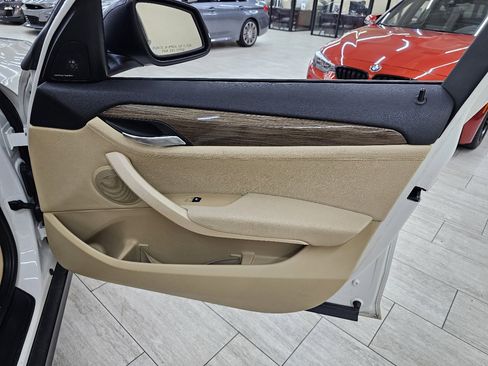 Used 2015 BMW X1 xDrive28i image 41