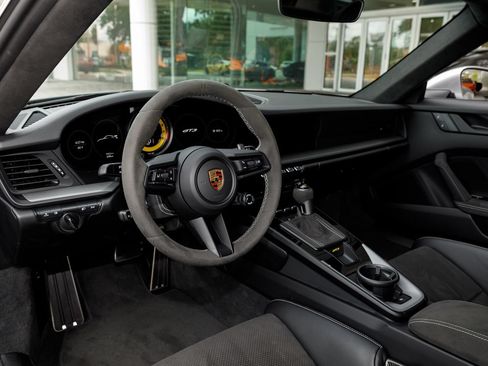 Used 2023 Porsche 911 GT3 RWD image 42