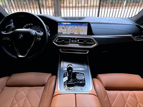 Used 2023 BMW X5 sDrive40i w/ Premium Package image 15