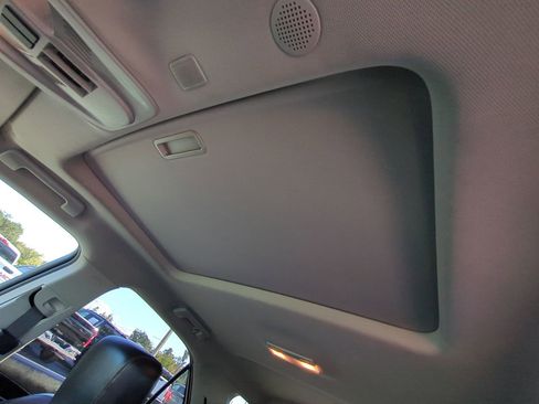 Used 2017 Chevrolet Equinox LT image 20