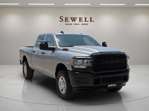 Used 2024 RAM 2500 Tradesman AWD/4WD image 7