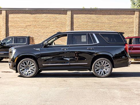 Used 2026 GMC Yukon Denali Ultimate AWD/4WD image 6