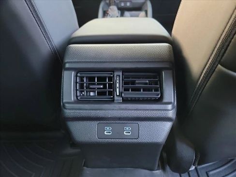 Used 2025 Honda Accord EX-L image 17