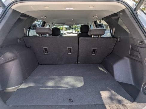 Used 2019 Chevrolet Equinox LT FWD image 27
