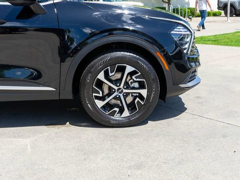 Certified 2024 Kia Sportage EX AWD/4WD image 34