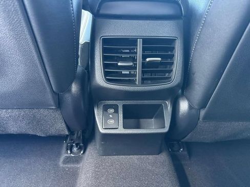 Used 2024 Kia Seltos X-Line AWD/4WD image 16