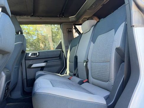 Used 2022 Ford Bronco Outer Banks image 12