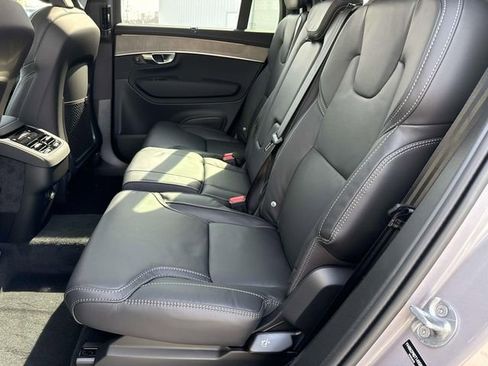 New 2026 Volvo XC90 B6 Ultra image 17