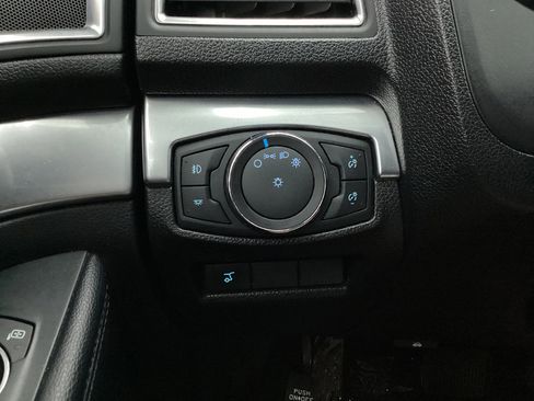 Used 2018 Ford Explorer Limited FWD image 43